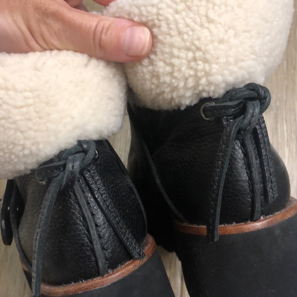 COACH Urban Hiker Shearling Boots Size 5.5 - Picture 8 of 8